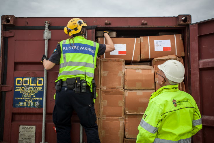 Kontroll av container i samverkan med Arbetsmiljöverket